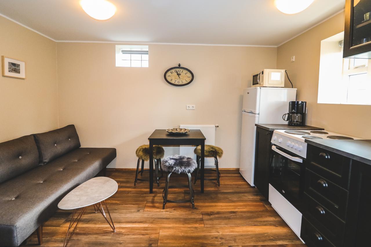 G19 Boutique Apartments Акурейри Екстериор снимка