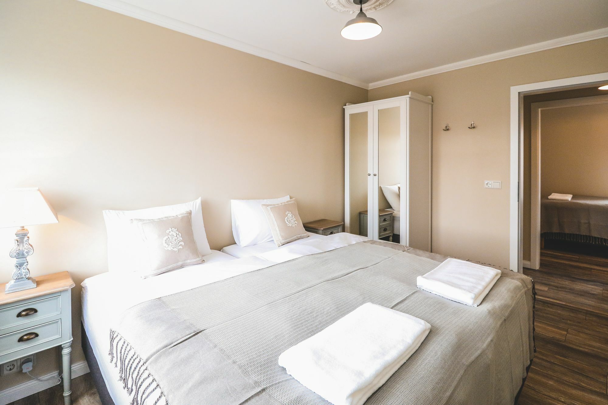 G19 Boutique Apartments Акурейри Екстериор снимка